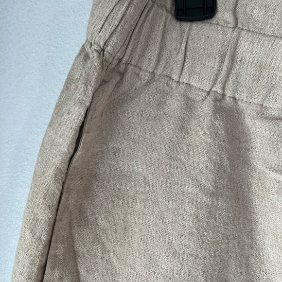 A new day shorts, high waisted oatmeal linen blend size L NWT - Picture 2 of 5